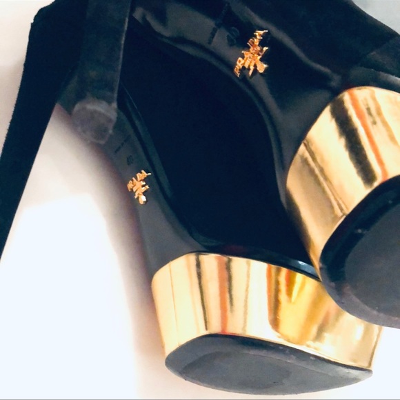 FINAL PRICE DROP AUTHENTIC PRADA BOOTIES - Picture 5 of 8